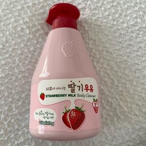 Tiktok viral strawberry milk body wash